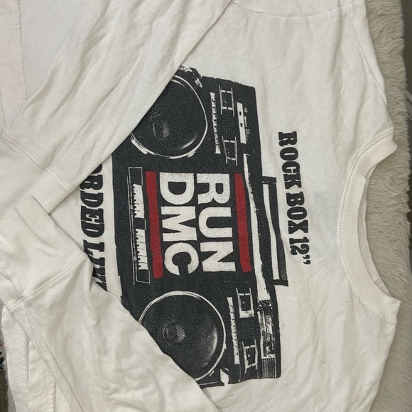 RUN DMC LONG SLEEVE CROP TOP 🖤🤍 - Picture 3 of 3